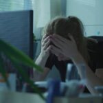 Top 10 Early Warning Signs of an Emotional Breakdown